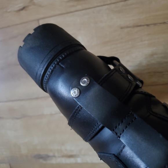 Harley-Davidson® Women's Jocelyn 5.5-In Black Leather Motorcycle Boots. D83775 - Picture 3 of 8